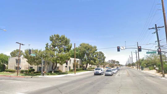 Los Angeles County woman shot in face by stranger who kidnapped her child, authorities say