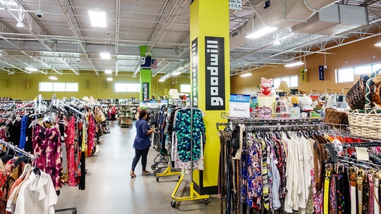 National Thrift Shop Day 2022: Smart tips for saving money today