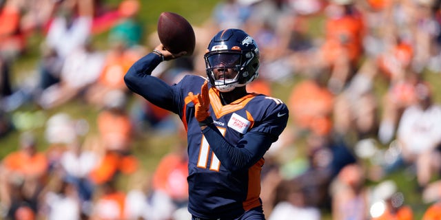 Denver Broncos training camp see’s James Johnson compete to be on his 14th NFL team