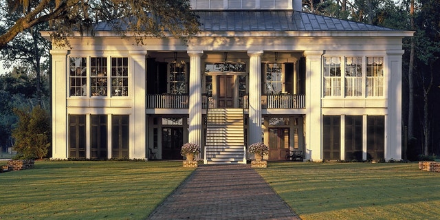 Ben Affleck's 87-acre estate is located in Georgia.