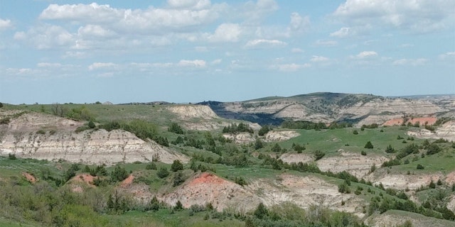 On his way out of North Dakota, Barnes saw the Badlands in the western part of the state.