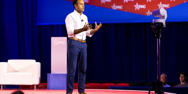 Vivek Ramaswamy speaks to 2022 CPAC crowd in Dallas, Texas.