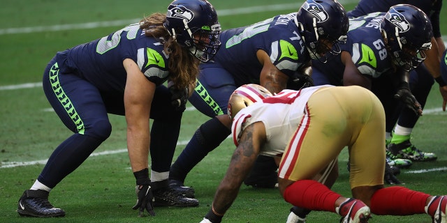 Seattle Seahawks Offensive Tackle Chad Wheeler, #75, lines up during a game against the San Francisco 49ers at State Farm Stadium on January 3, 2021 in Glendale, Arizona.