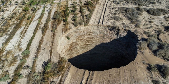 Misterioso sumidero en Chile se abre cerca de una mina subterránea