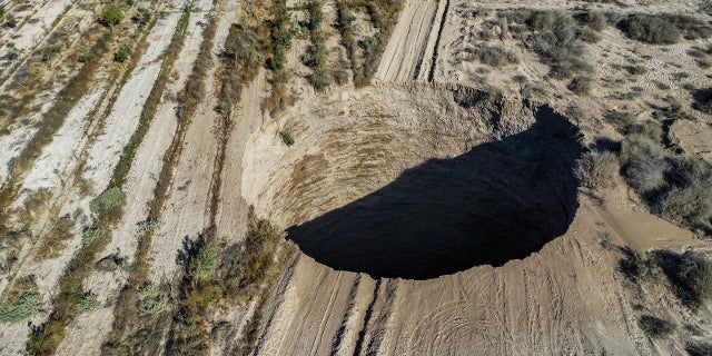 Misterioso sumidero en Chile se abre cerca de una mina subterránea