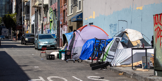 San Francisco businesses owners threaten to stop paying taxes over homeless problem