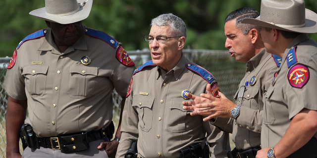 Uvalde fatal crash involved truck suspected of carrying illegal immigrants, police chief says