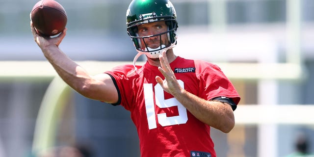 New York Jets quarterback Joe Flacco at minicamp at the Atlantic Health Jets Training Center in Fourham Park, N.J. June 15, 2022 