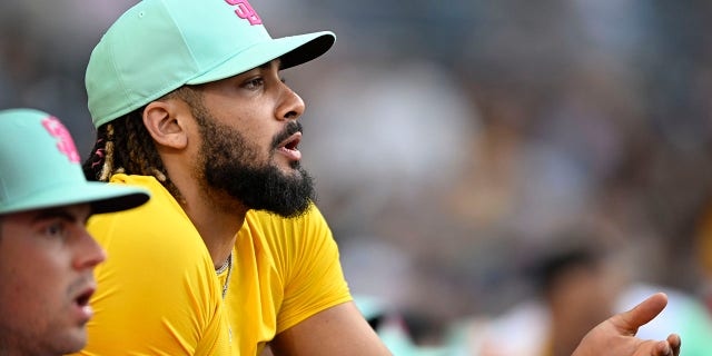 Fernando Tatis Jr., n° 23 des Padres de San Diego, joue lors d'un match de baseball contre les Twins du Minnesota le 30 juillet 2022 au Petco Park de San Diego. 