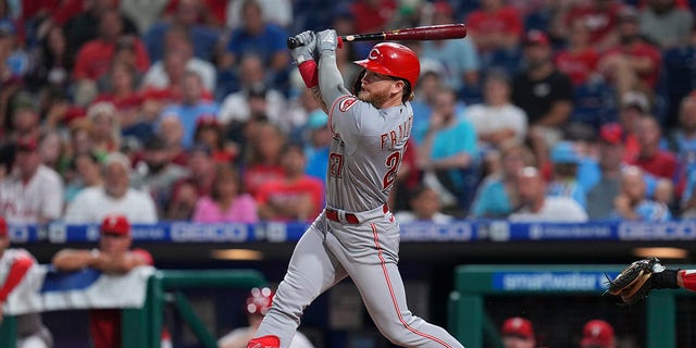 Jake Fraley, #27 of the Cincinnati Reds, bats against the Philadelphia Phillies at Citizens Bank Park on August 22, 2022 in Philadelphia. The Phillies defeated the Reds 4-1. 