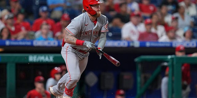 Jake Fraley, #27 of the Cincinnati Reds, bats against the Philadelphia Phillies at Citizens Bank Park on August 22, 2022 in Philadelphia. 