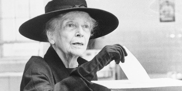 Alice Roosevelt Longworth casts her ballot for the presidential election on Nov. 3, 1964.
