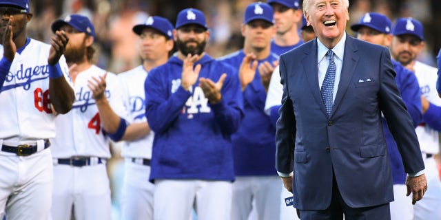 Former Dodger Announcer Vin Scully gives a speech during the Dodgers' Ring of Honor ceremony for Scully before an MLB game between the San Francisco Giants and the Los Angeles Dodgers on May 3, 2017, at Dodger Stadium in Los Angeles, CA.