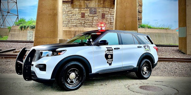 FILE- An Illinois State Police cruiser.