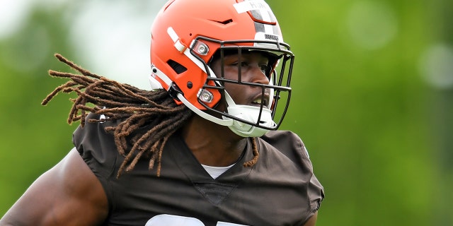 Kareem Hunt at minicamp