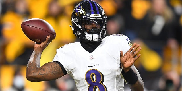 Lamar Jackson, #8 of the Baltimore Ravens, in action during the game against the Pittsburgh Steelers at Heinz Field on December 5, 2021 in Pittsburgh.