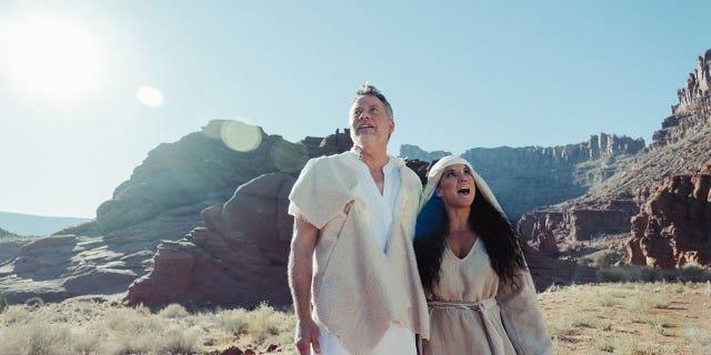 Matt Boger and Julie Roberts as Abraham and Sarah V