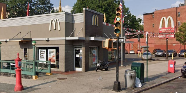 The dispute spilled out from the fast food restaurant into the street, according to authorities.