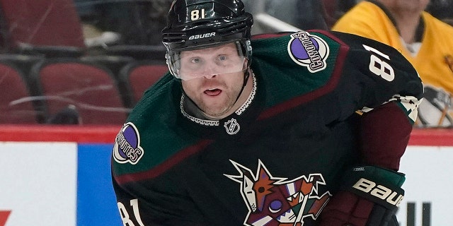 The Arizona Coyotes' Phil Kessel (81) skates up ice during a game against the Pittsburgh Penguins March 19, 2022, in Glendale, Ariz.