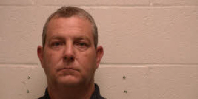 Tennessee middle school teacher indicted after allegedly exposing himself in classroom Tennessee middle school teacher indicted after allegedly exposing himself in classroom