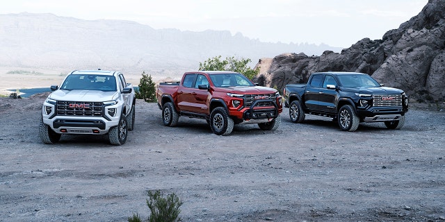 2023 GMC कैन्यन AT4, AT4X संस्करण 1 और Denali को अगले साल की शुरुआत में उनके लॉन्च से पहले प्रकट किया गया है।
