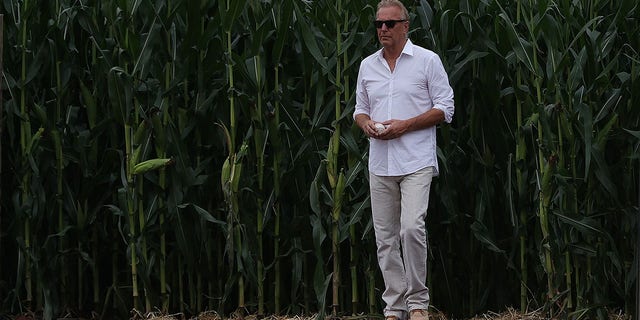 Kevin Costner celebrated Field of Dreams coming to life in cornfield in Iowa