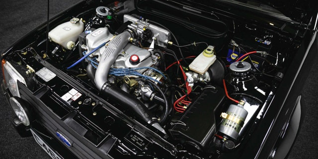 The 1.6-liter turbo engine has an output of 130 hp.