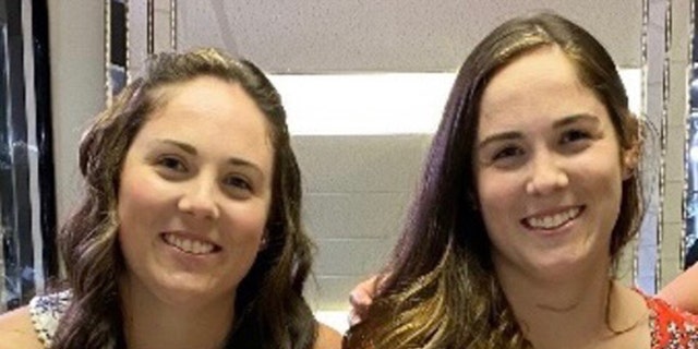 These twin sisters came to the rescue of a woman suffering an emergency aboard a flight. 