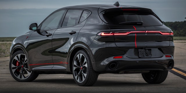 Dodge plans to offer the GLH graphics as part of a parts package next year.
