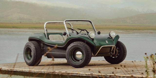 The Meyers Manx 2.0 Electric has rear-wheel-drive and a removable roof.