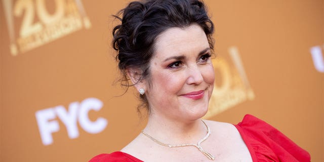 Melanie Lynskey took to Twitter to clear up some of the statements she made during her interview with her fellow "Yellowjackets" stars. 