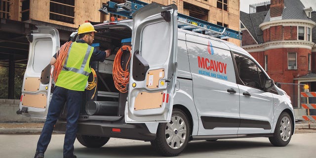 Ford may be killing the minivan again