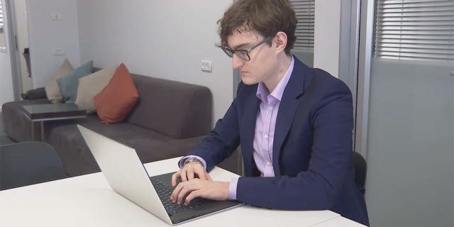 21-year-old student and programmer Bernard Moerdler says the idea of the platform came to him after his girlfriend's family members were trapped in Ukraine at the start of the war.