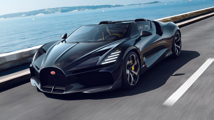 Bugatti Chiron breaks 300 mph