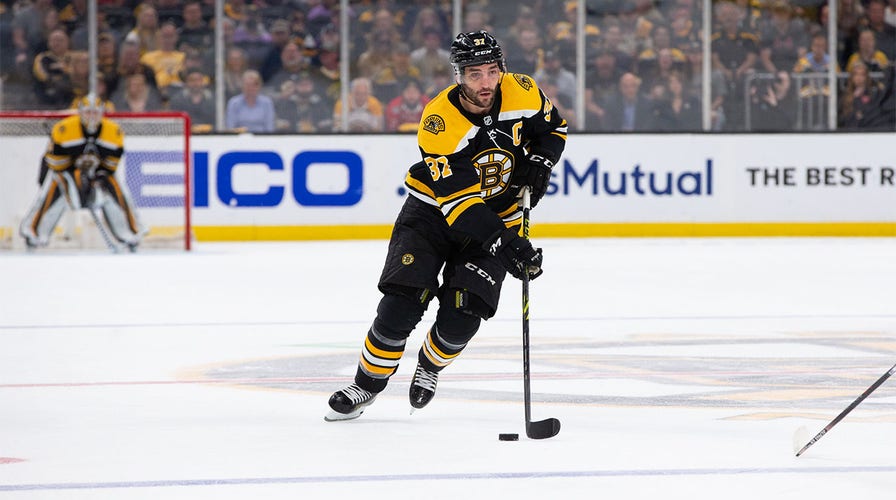 Watch Patrice Bergeron's 1st goal as Bruins captain
