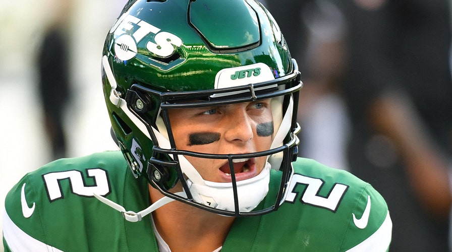 ザック・ウィルソン、負傷した膝の手術を受ける, Jets remain 'optimistic' on quarterback's health
