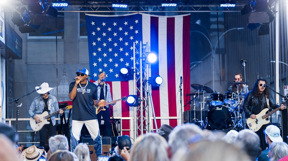 Jimmie Allen at Fox & Friends All-American Summer Concert Series