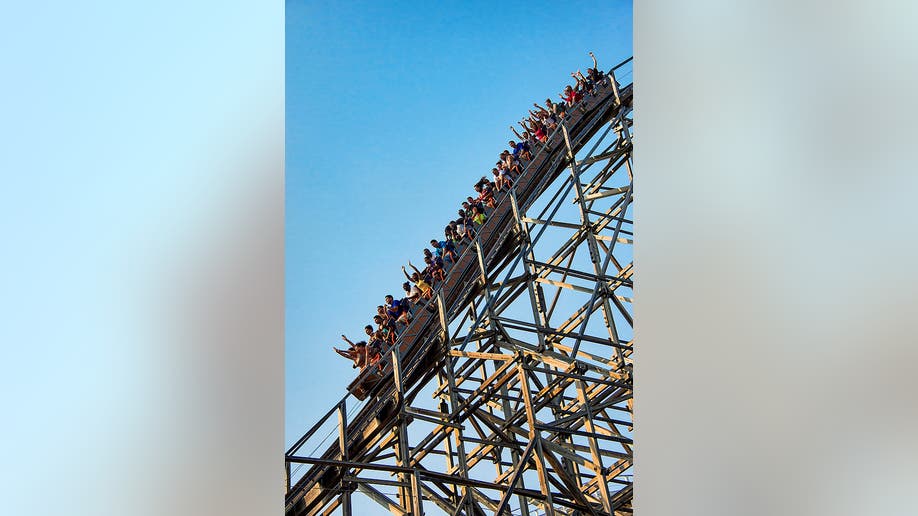 El Toro roller coaster in New Jersey