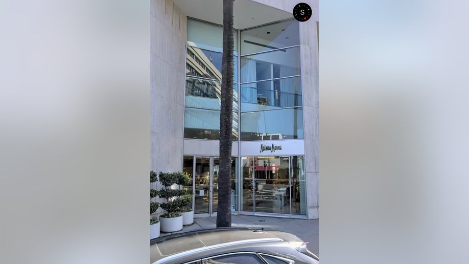 Petition · Neiman Marcus Group, Inc. - bring back FreshMarket Beverly Hills  ·