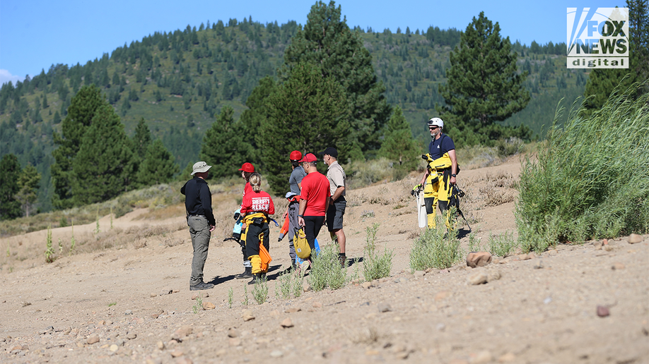 Mountain search teams for Kiely Rodni or evidence of her whereabouts