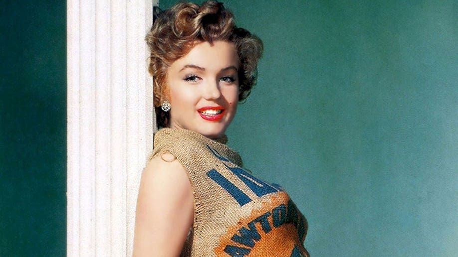 Marilyn Monroe wearing an outfit made of an Idaho potato sack for a photo shoot. 