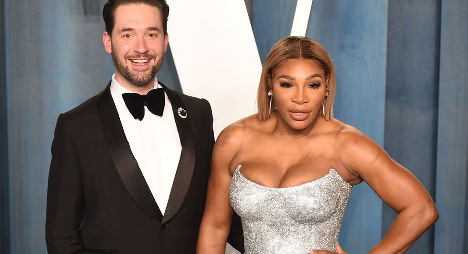 Serena Williams and husband Alexis Ohanian at the Vanity Fair Oscar Party