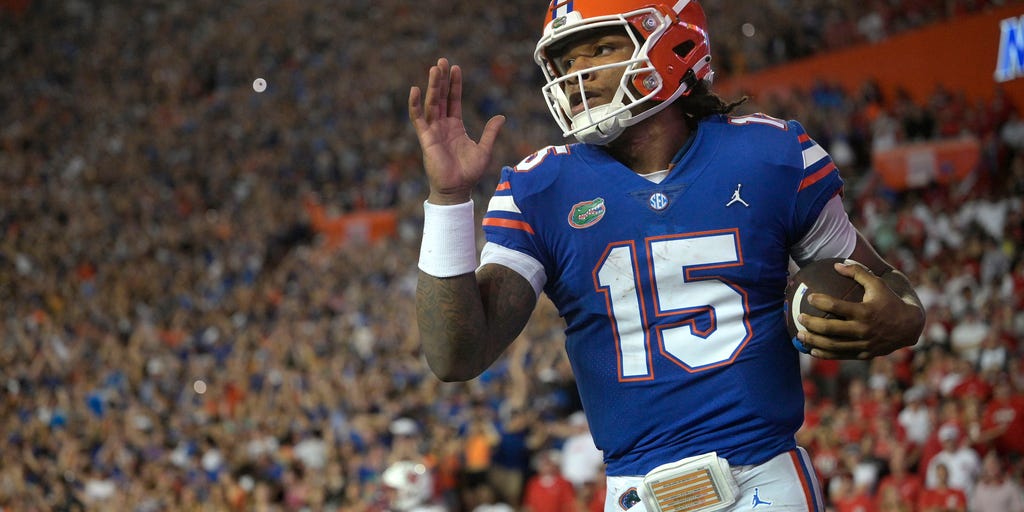 Florida Gators' Anthony Richardson dazzles with arm, legs in upset