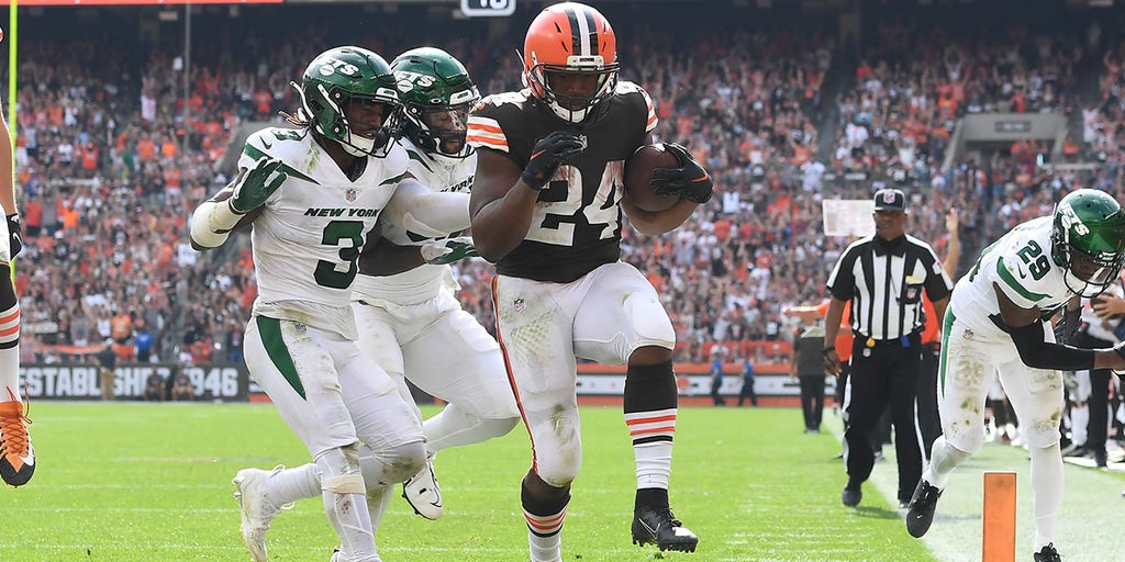 Nick Chubb on final minutes of Browns, Jets game: 'I probably shouldn't  have scored'