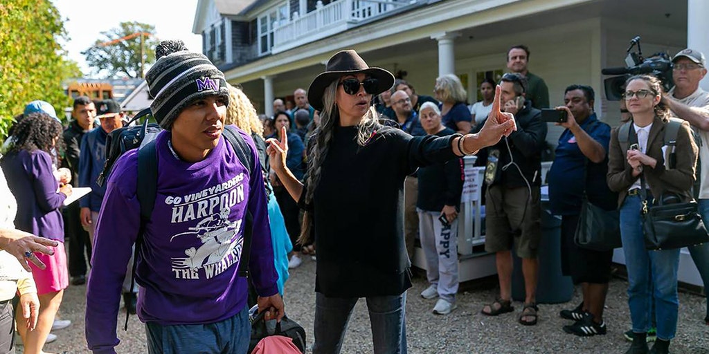 Conservatives blast Martha's Vineyard for 'leftist hypocrisy' after deporting illegal immigrants from island - Vimarsana News