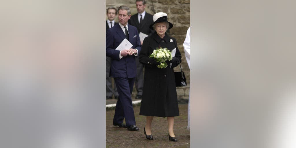 Queen Elizabeth II broke tradition after 9/11 terror attacks to show solidarity with US - Vimarsana News