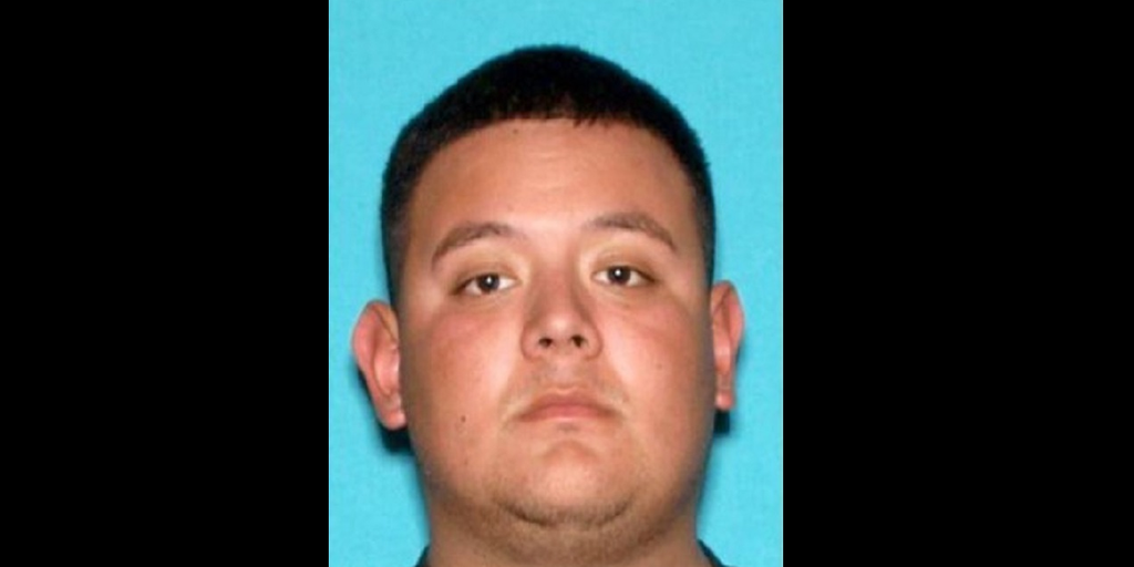 US Marshals offering $5,000 reward for info on suspect accused of shooting California police officer - Vimarsana News