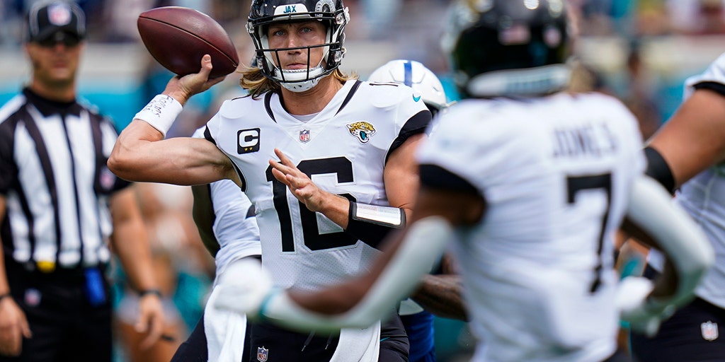 Preview of Colts vs Jaguars: Key Players and Trevor Lawrence's