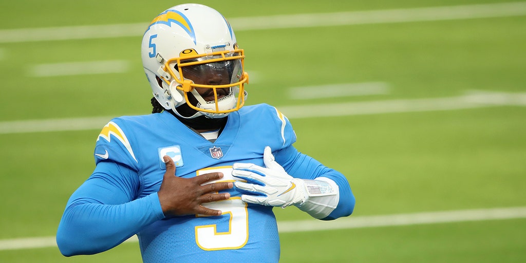 Tyrod Taylor injury: Chargers team doctor accidentally punctured