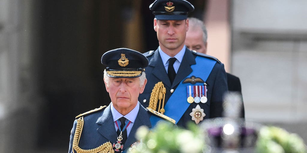 charles-william-queen-procession.jpg?ve=